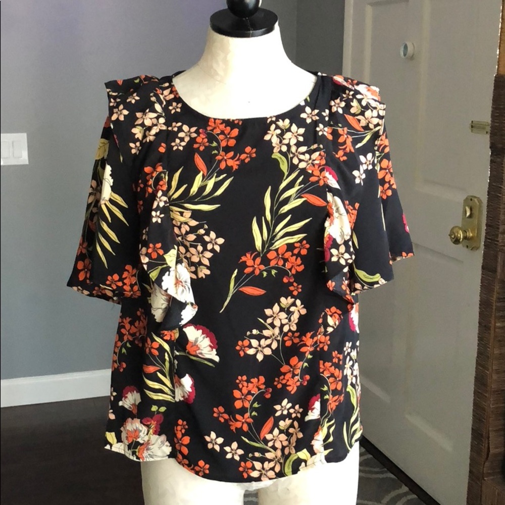 Code X Mode Ruffle Floral Top - Picture 2 of 7